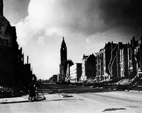 The Traitors Circle: An Engrossing Tale of Resistance in Germany